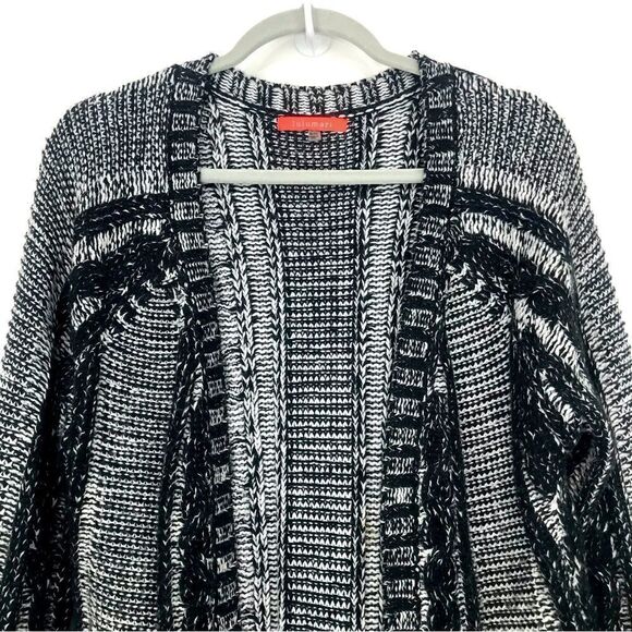 Lulumari Black White Open Front Thick Knit Cardigan Sweater Coat - Picture 2 of 16